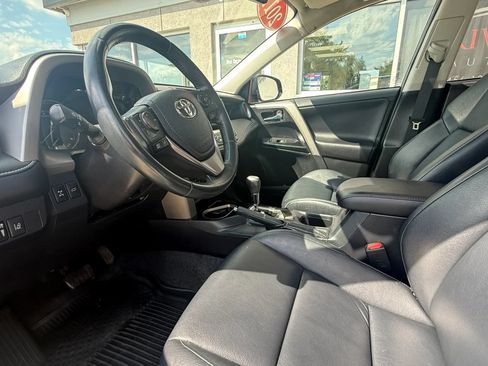 Used 2017 Toyota RAV4 Limited AWD/4WD image 10