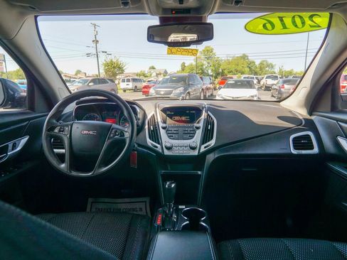 Used 2016 GMC Terrain SLE FWD image 12