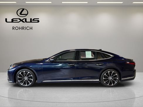 Used 2023 Lexus LS 500 AWD w/ Luxury Package image 9