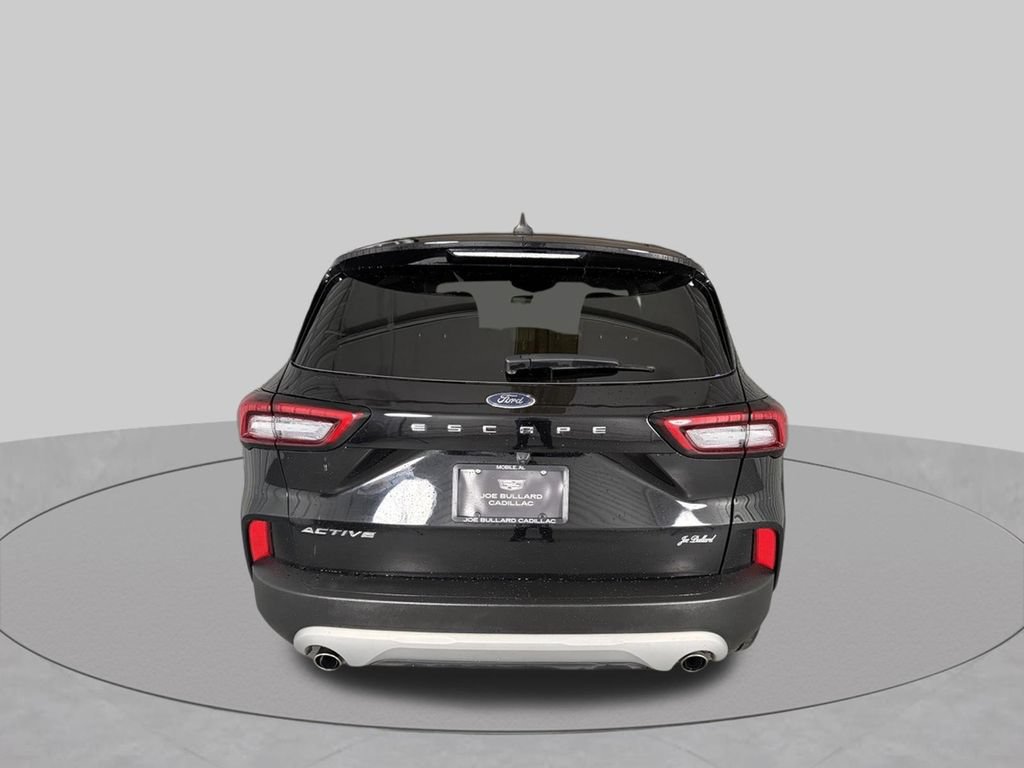 Used 2025 Ford Escape Active FWD image 6