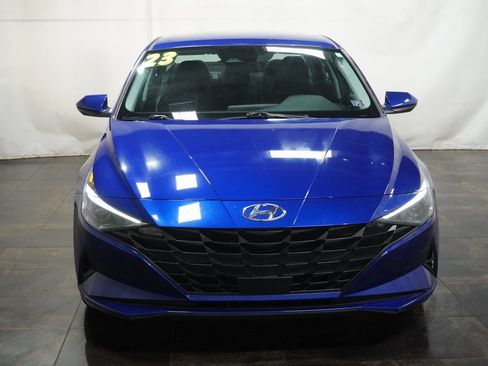 Certified 2023 Hyundai Elantra SEL w/ Convenience Package image 8