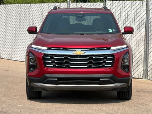 Used 2025 Chevrolet Equinox LT w/ Convenience Package II AWD/4WD image 6