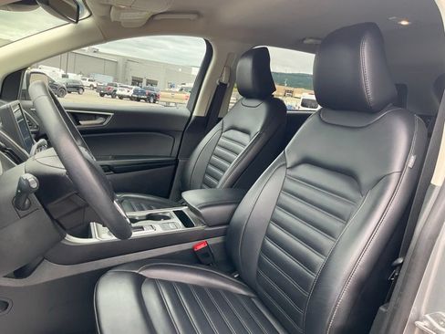 Certified 2024 Ford Edge SEL AWD/4WD image 14