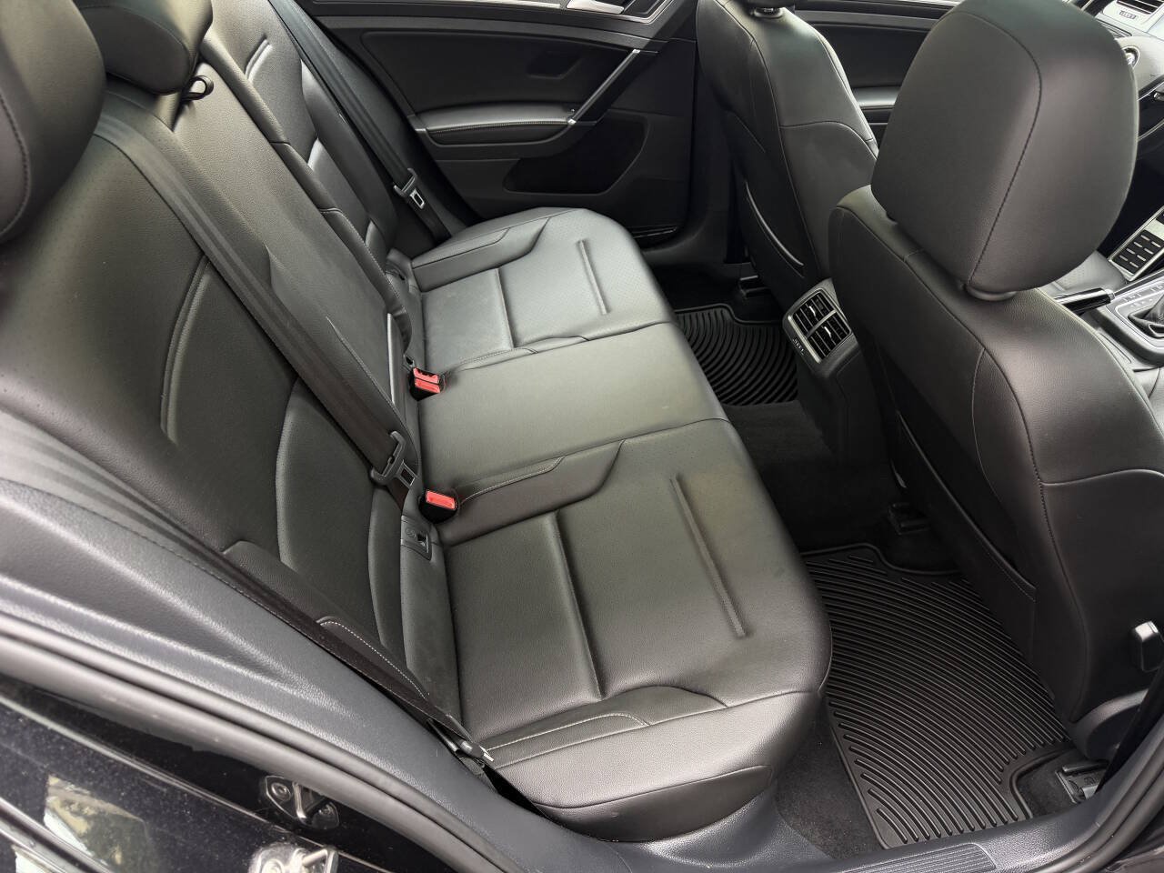 Used 2017 Volkswagen Golf Alltrack SE AWD/4WD image 20