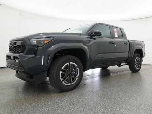 New 2026 Toyota Tacoma TRD Sport image 6