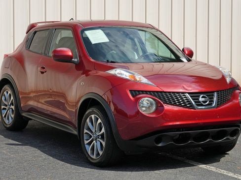 Used 2013 Nissan Juke SV w/ Sport Pkg AWD/4WD image 48