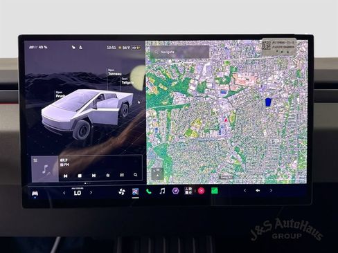 Used 2026 Tesla Cybertruck AWD Crew Cab image 19