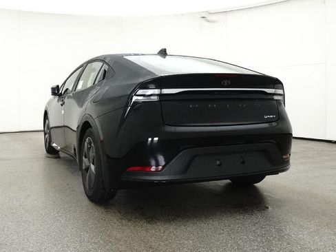 New 2026 Toyota Prius SE image 48