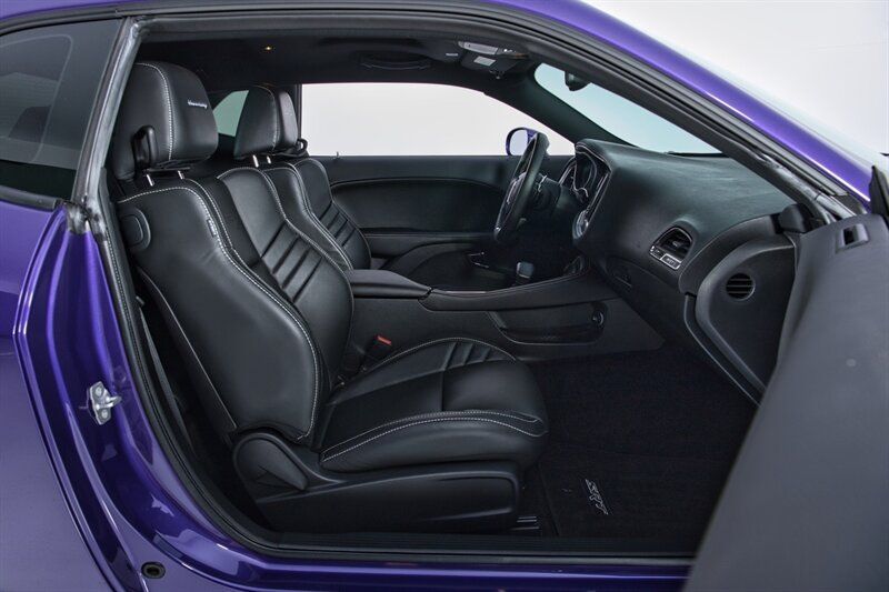 Used 2019 Dodge Challenger SRT Hellcat Redeye RWD image 29