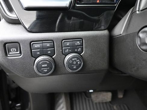 Used 2022 Chevrolet Silverado 1500 LTZ w/ LTZ Convenience Package II image 19