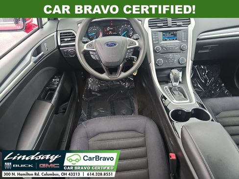 Used 2014 Ford Fusion SE FWD image 19