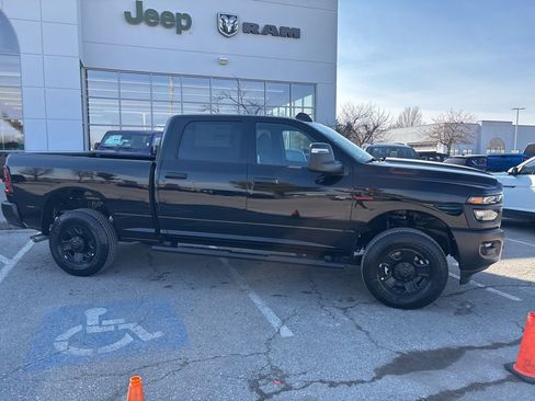 New 2026 RAM 3500 Tradesman image 38
