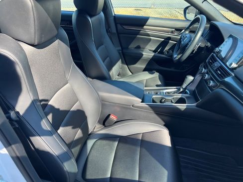 Certified 2022 Honda Accord Sport image 28