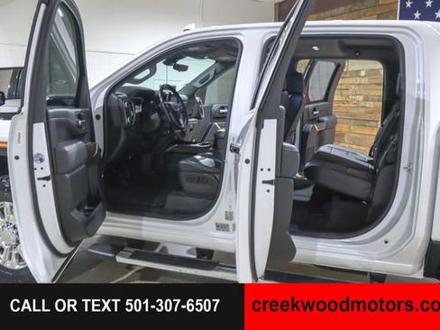 Used 2020 GMC Sierra 2500 Denali w/ Denali Ultimate Package AWD/4WD image 48