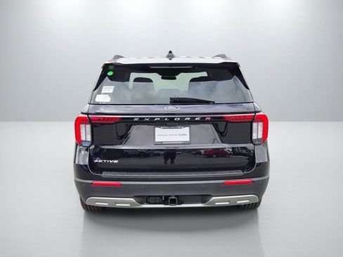 New 2026 Ford Explorer Active w/ Active Comfort Package RWD image 5
