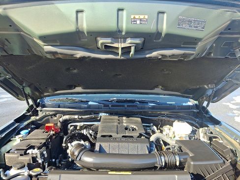 Used 2024 Nissan Frontier PRO-4X w/ Technology Package image 27