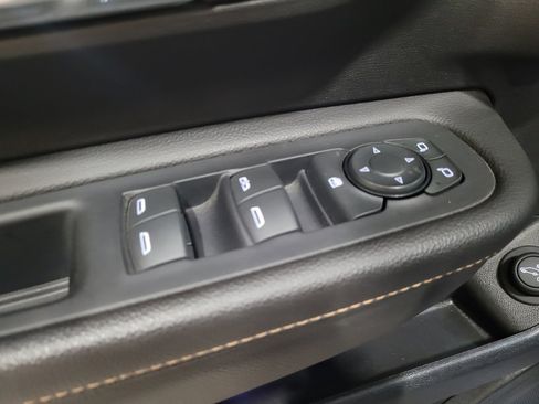 Used 2020 GMC Terrain SLT w/ Preferred Package AWD/4WD image 27