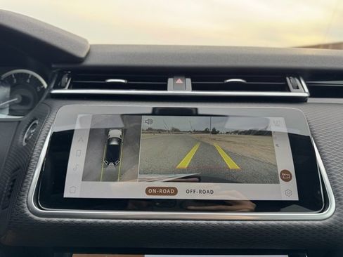 Used 2021 Land Rover Range Rover Velar S image 23