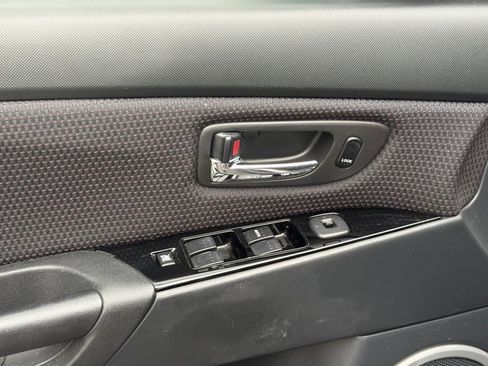 Used 2008 MAZDA MAZDA3 s Touring image 9