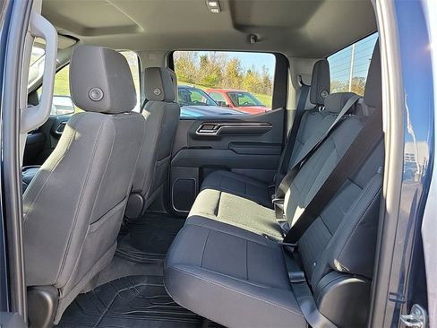Used 2022 Chevrolet Silverado 1500 LT image 11