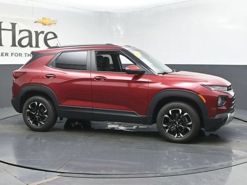 Used 2023 Chevrolet TrailBlazer LT AWD/4WD image 1