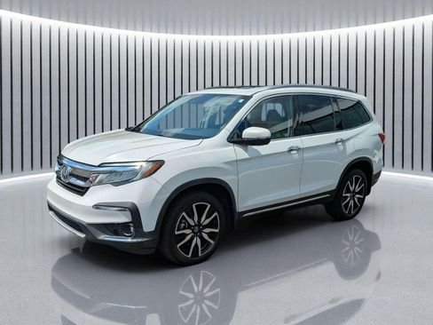 Used 2021 Honda Pilot Touring image 11