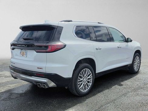 Certified 2026 GMC Acadia Denali w/ Super Cruise Package AWD/4WD image 3