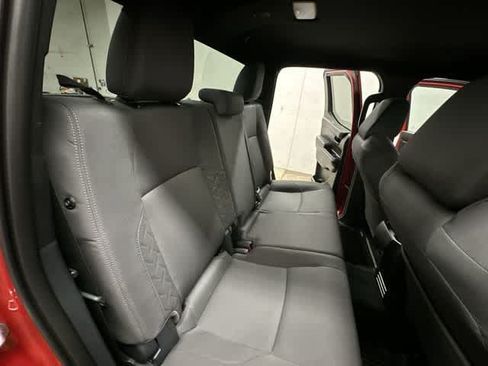 Used 2024 Toyota Tacoma SR5 AWD/4WD image 22