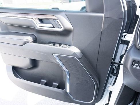 Used 2025 Chevrolet Silverado 1500 LT Trail Boss w/ Protection Package AWD/4WD image 28