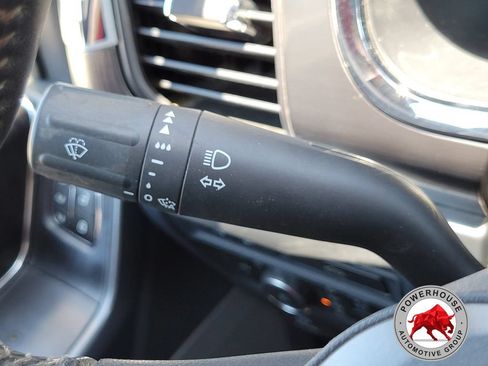 Used 2022 Ford F150 Lariat AWD/4WD image 31