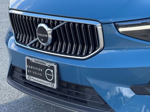 Certified 2023 Volvo XC40 B5 Plus w/ Driver Assist Package image 6