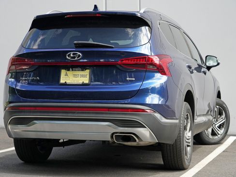 Used 2022 Hyundai Santa Fe SEL w/ Convenience Package AWD/4WD image 4