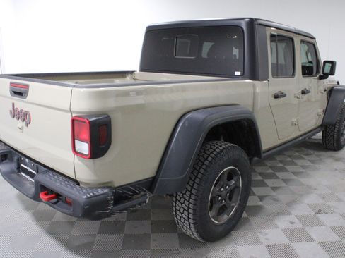Used 2022 Jeep Gladiator Rubicon w/ Cold Weather Group AWD/4WD image 27