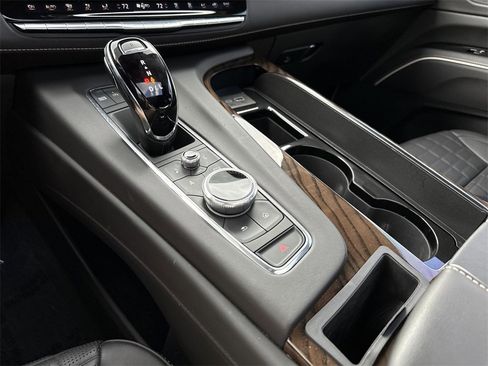 Used 2023 Cadillac Escalade Sport Platinum w/ LPO, ONYX Package image 51