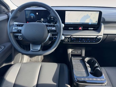 New 2025 Hyundai Ioniq 5 SEL image 10