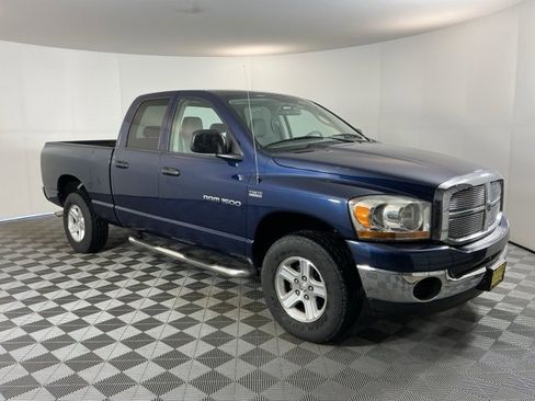 Used 2006 Dodge Ram 1500 Truck SLT image 3
