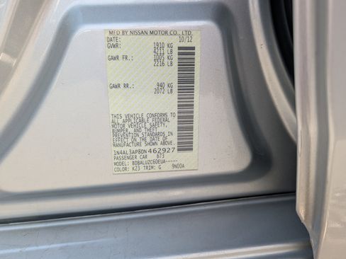 Used 2013 Nissan Altima 2.5 SV image 2