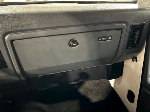 Used 1993 Dodge D/W Truck 350 image 26