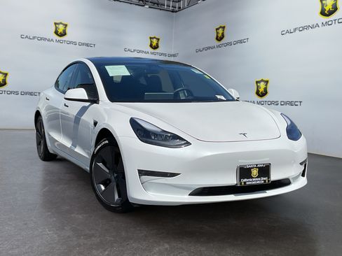 Used 2022 Tesla Model 3 Long Range AWD/4WD image 3