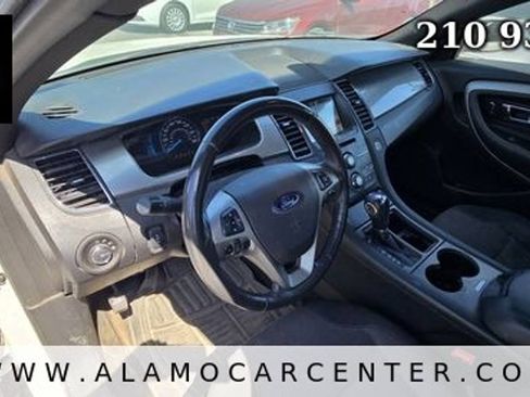 Used 2018 Ford Taurus SEL w/ Equipment Group 201A AWD/4WD image 32