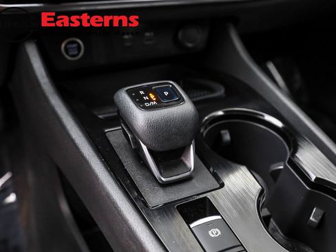 Used 2021 Nissan Rogue SV image 31