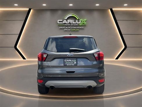 Used 2019 Ford Escape SE AWD/4WD image 5