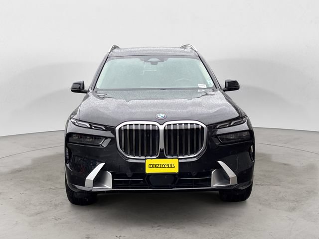 Used 2023 BMW X7 xDrive40i w/ Parking Assistance Package AWD/4WD image 8