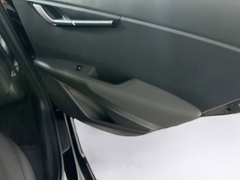 Used 2023 Kia Niro Wind FWD image 30