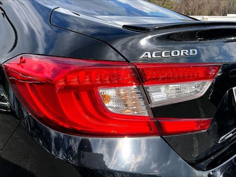 Used 2021 Honda Accord Sport image 29
