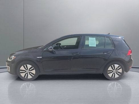 Used 2018 Volkswagen e-Golf SEL FWD image 4