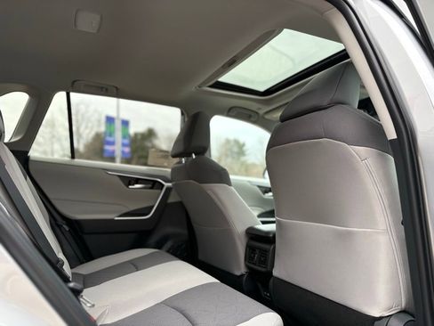 New 2025 Toyota RAV4 XLE image 20
