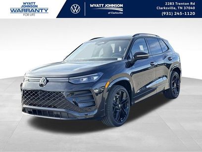 New 2026 Volkswagen Tiguan SE R-Line