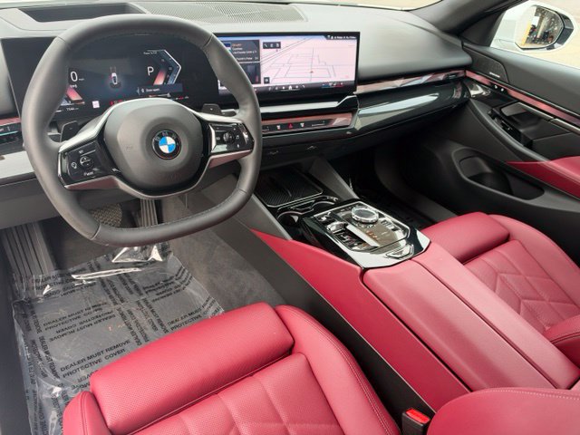 Certified 2026 BMW 540i xDrive AWD/4WD image 18