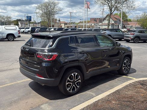 Used 2022 Jeep Compass Limited w/ Sun and Sound Group AWD/4WD image 4